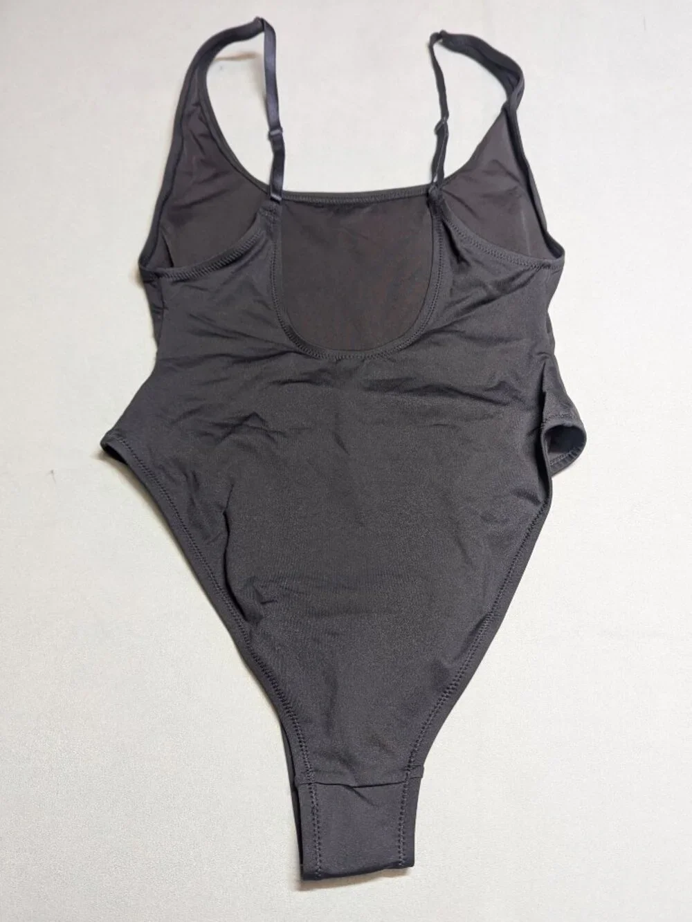 NWT Skims Signature Swim Scoop Neck One Piece - Size Medium